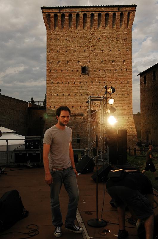 106.JPG