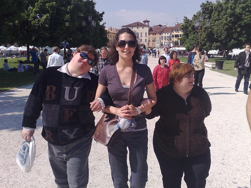 030520091006.jpg